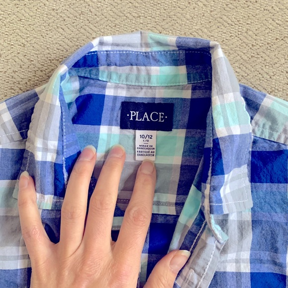 The Childrens Place Button Down Shirt Size 10/12 👔 - Picture 2 of 4